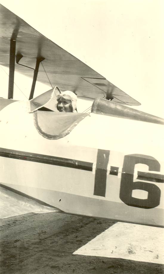 Ruth Nichols in Number 16